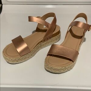 Elegant Rose Gold Espadrille Sandals